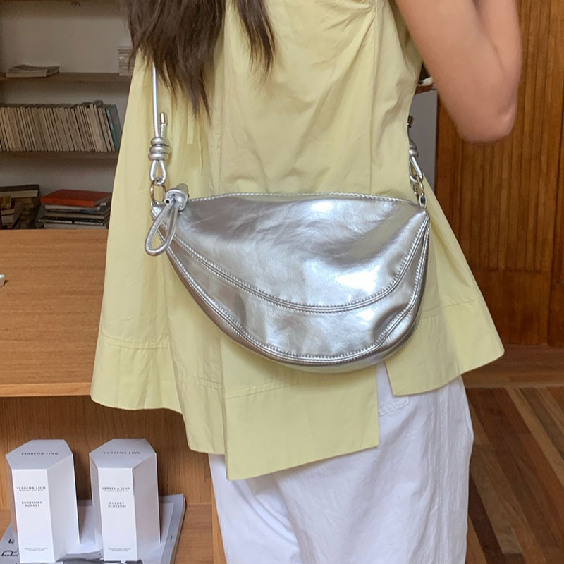 Borsa a tracolla versatile con tracolla a sella ins in stile coreano di nicchia da donna 2024, nuova tendenza e alla moda_voghion.com