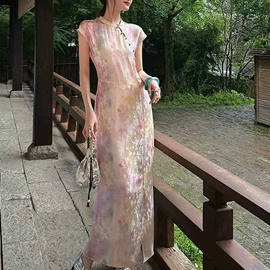 连衣裙;时尚休闲套装;半身裙