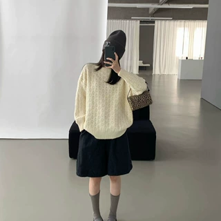 松弛感简约通勤编织华夫格宽松圆领毛衣秋冬新款气质百搭保暖上衣