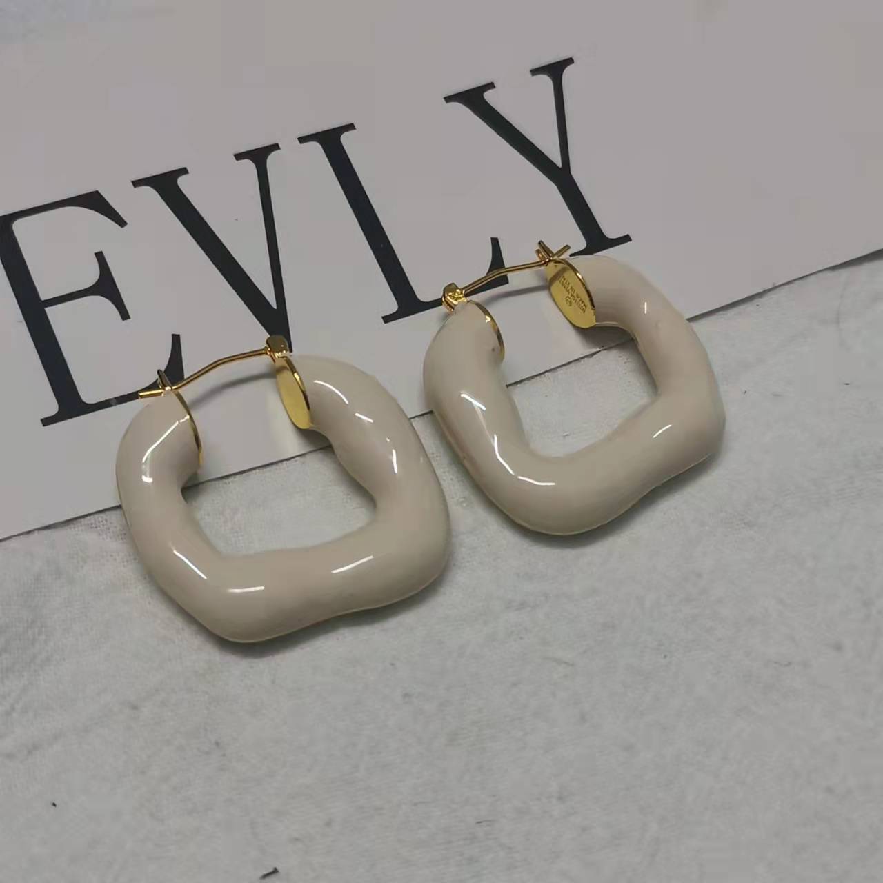 微信图片_20211207221142