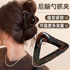 シンプルな三角ヘアクリップ、高級シャーククリップ、2025年初春新作ヘアクリップ、後頭部ヘアクリップ、女性用