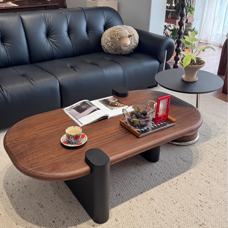Medieval-Style Solid Wood Coffee Table for Living Room, Suitable for Small Apartments, with a High-End Feel, 2026 New Model, Oval-Shaped High-End Tea Table Set