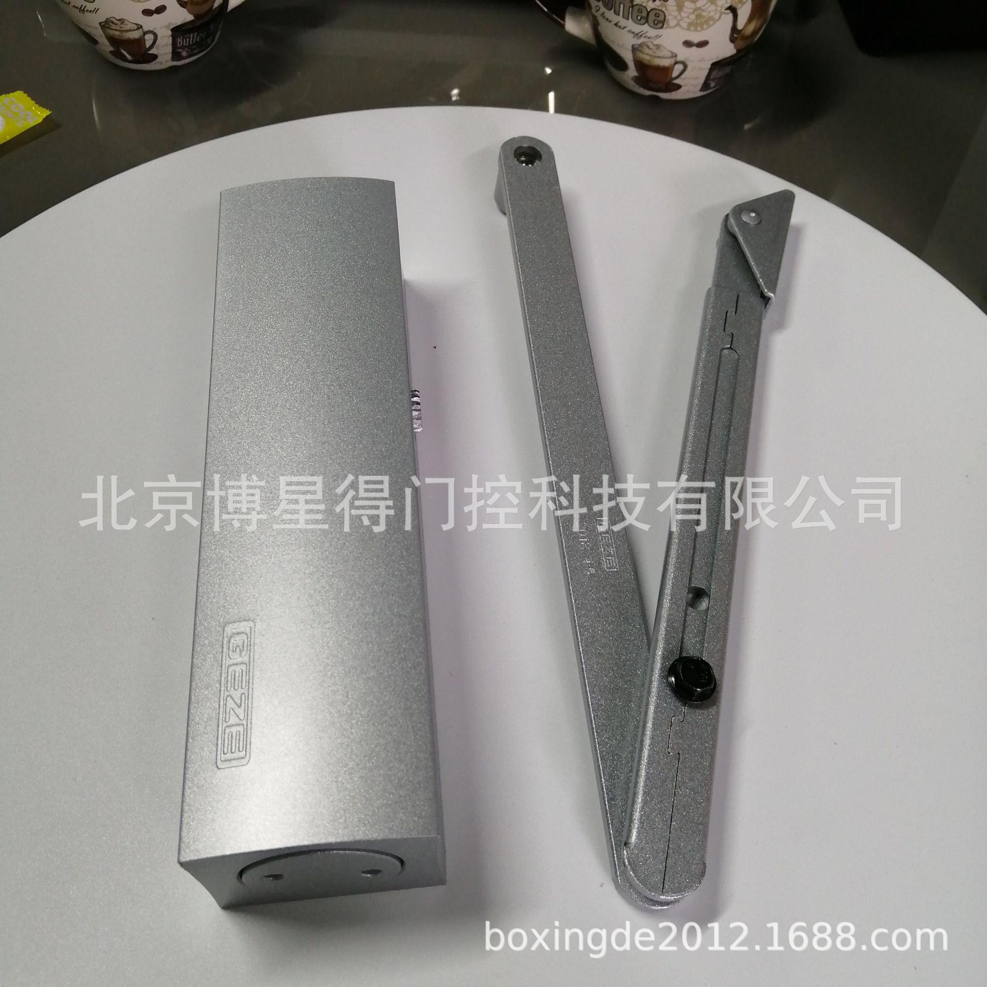 德国盖泽TS2100VBC型齿轮齿条式 盖泽折臂闭门器 原GEZE TS2000V