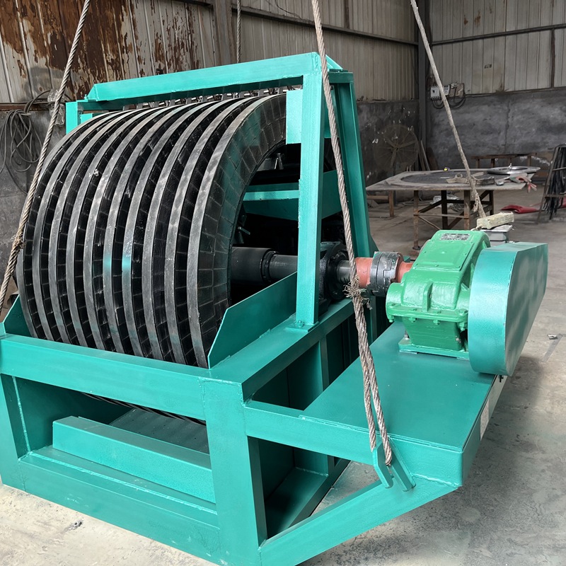 厂家供应尾矿回收机 永磁盘式尾矿回收机 尾矿回收机 尾矿回收机