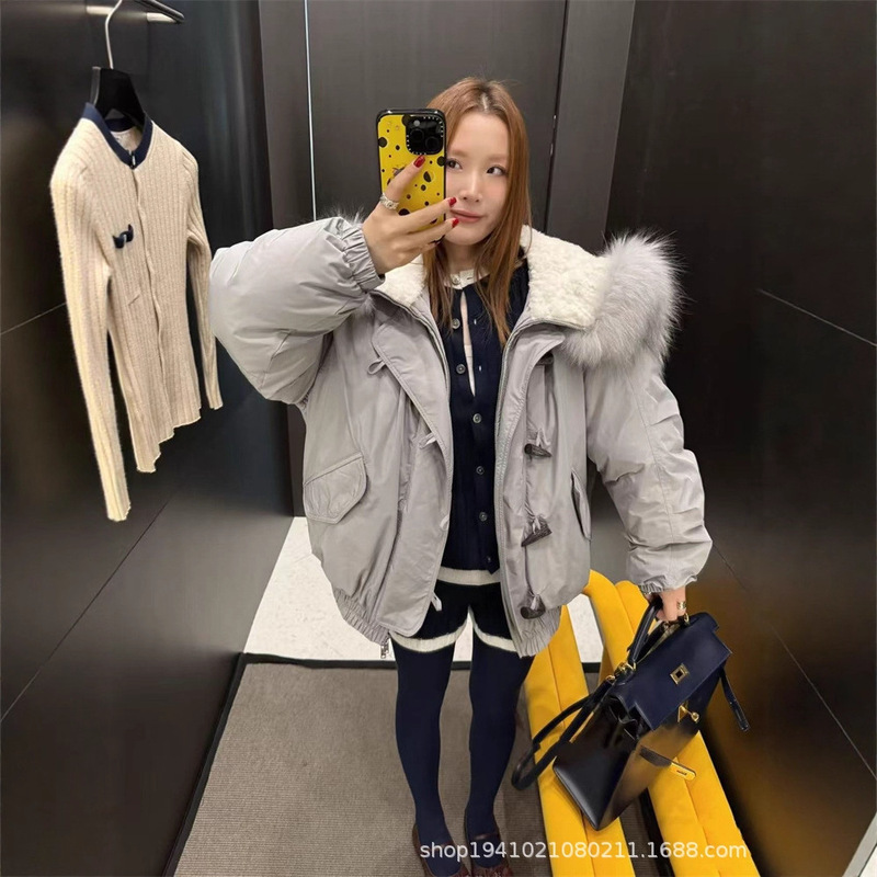 25 Autumn/Winter New Product Fabric Fur Collar Peter Pan down Jacket Women's 90 Goose down Warm Coat