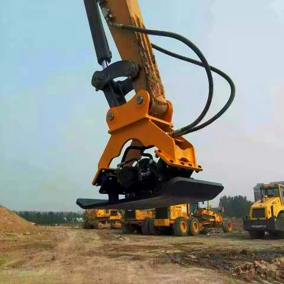 挖掘机平板 液压夯实器 挖掘机震动夯 结构简单 钩机平板夯