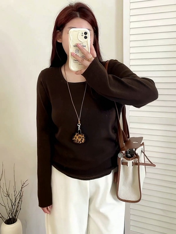 【包邮】大码女装休闲百搭方领上衣2025秋胖mm宽松侧边抽绳针织衫|undefined