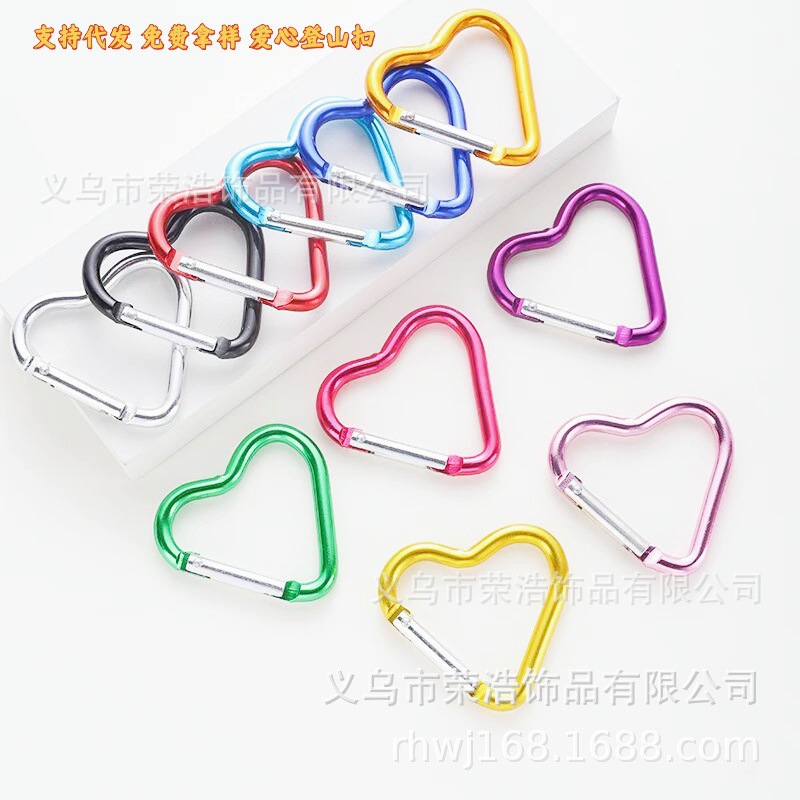A Large Number of Ready-Made Aluminum Alloy Love Carabiners, Peach Heart Climbing Buckles, Heart-Shaped Hanging Buckles, Special-Shaped Heart-Shaped Carabiner Hooks