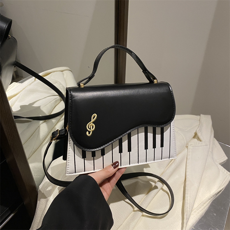 2020 invierno moda contraste color bordado pequeño bolso cuadrado salvaje chica dulce personalidad piano notas pequeñas bolso femenino