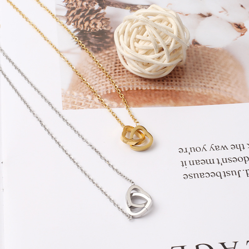 304 Stainless Steel Chain Material cable chain Chain Type 1 Piece Quantity Daily Occasion Titanium Steel Material Elegant Heart Shape Titanium Steel Plating 14k Gold Plated Pendant Necklace