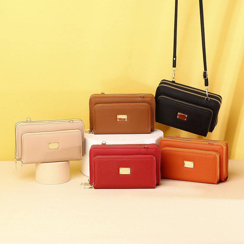 Women's Pu Leather Solid Color Streetwear Square Zipper Phone Wallets display picture 1