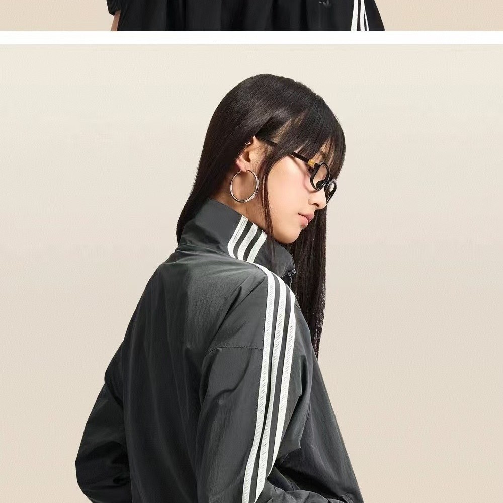 Same style as in the department store, embroidered logo, women's new spring classic comfortable versatile woven stand-up collar sports light jacket kx7977