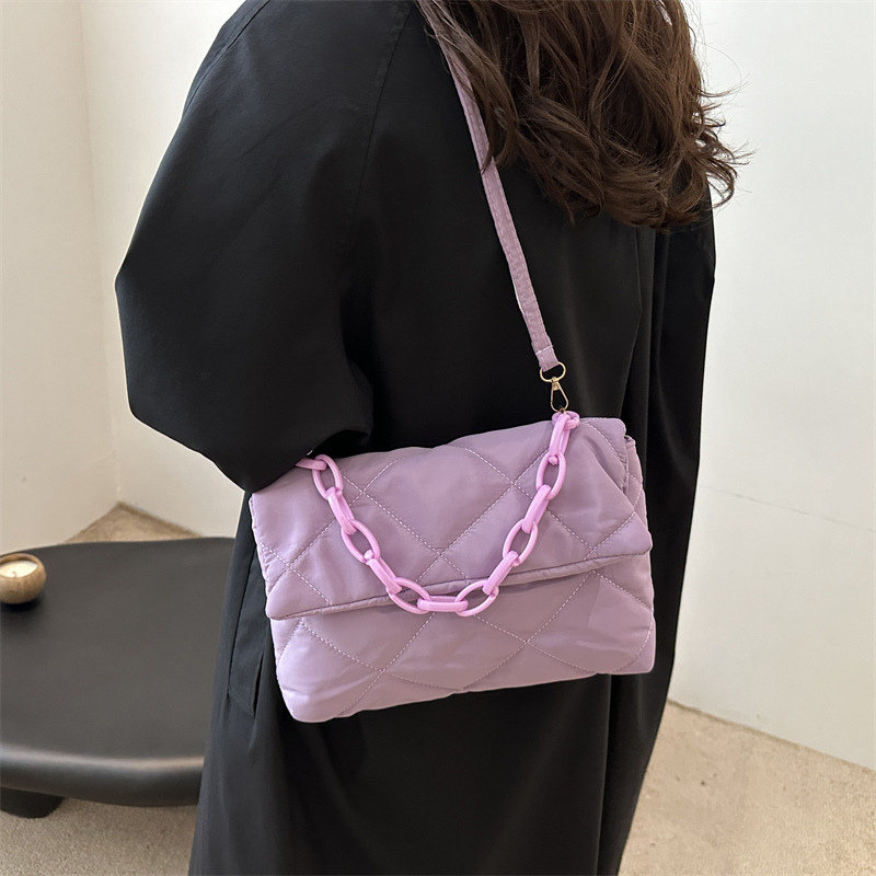Bolso de tela de nailon para mujer 2022 nueva versión coreana de la chaqueta de algodón de bordado de rombo bolso cuadrado pequeño bolso cuadrado pequeño de mensajero de un solo hombro para mujer