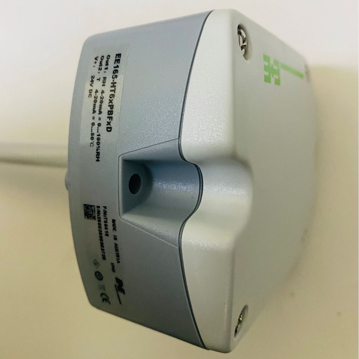 EE165高精度温湿度变送器