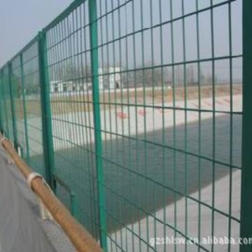 现货双边丝护栏网围栏网铁网子厂区安全防护网钢丝阻隔网钢丝护栏