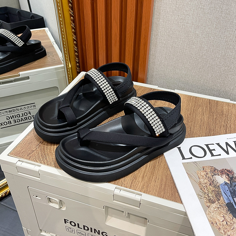 Station européenne 2024 été semelle épaisse croix bande élastique sandales femmes strass pince orteil chaussures romaines vacances chaussures de plage tendance_voghion.com