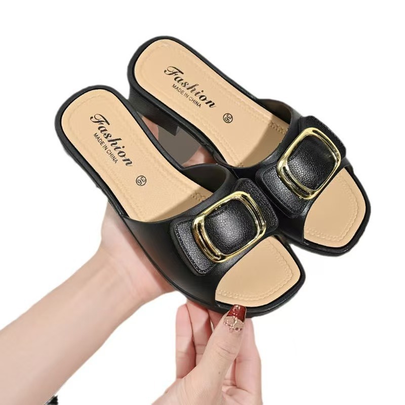 Nuevas zapatillas, sandalias de verano de moda de todo fósforo para mujer, chanclas antideslizantes, estilo coreano, suela gruesa resistente al desgaste, suela blanda