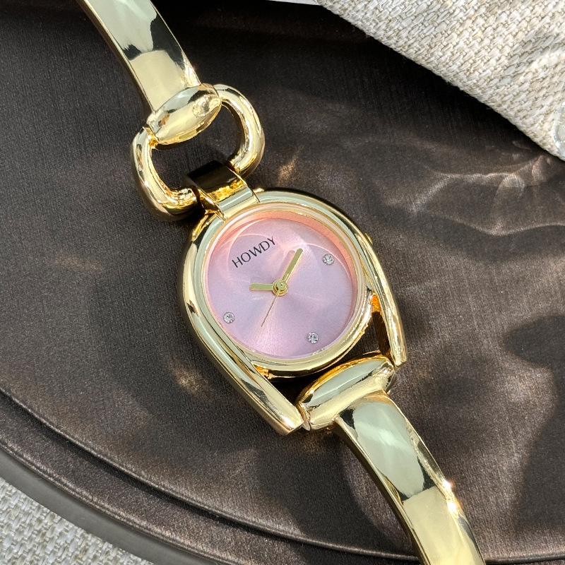 Women's Gender Vintage Style, Classic Style Style Vintage Style Classic Style Round Single Folding Buckle Quartz Watch Women's Watches