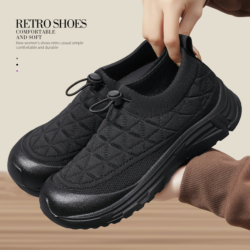 Zapatos de mujer primavera nuevos zapatos casuales de poliuretano superficial transpirables zapatos de madre con suela suave cómodo viejos zapatos de tela de Beijing mujeres