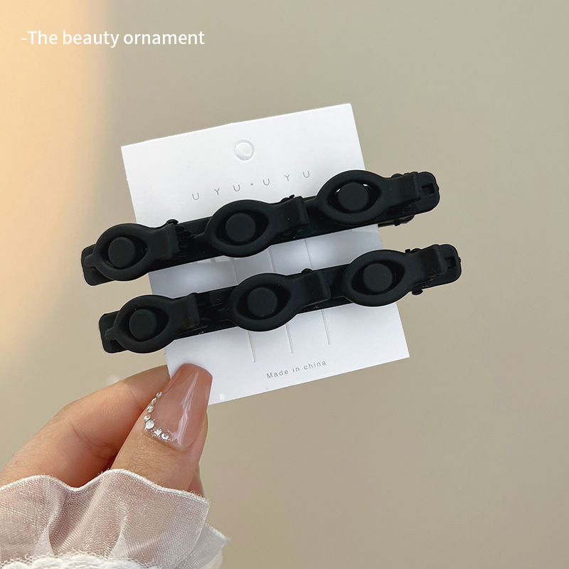 Niños de Año Nuevo acabado de cabello roto artefacto de otoño y invierno flocado rojo amor trenzado clip de cabello para mujeres flanqueado clip