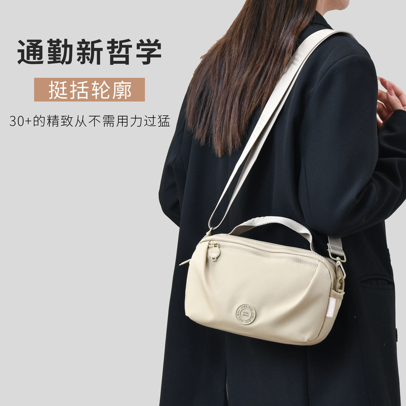 Jielang Women's Bag 2025 Autumn New Lightweight Nylon Cloth Bag Design Portable Shoulder Bag Casual Crossbody Bag