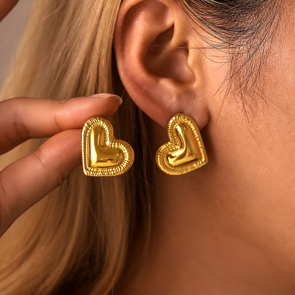 Sugar Cube Jewelry Ins Stitching Vertical Stripes Love Earrings Female Niche Stainless Steel Color Preserving Non Allergic Peach Heart Earrings_voghion.com