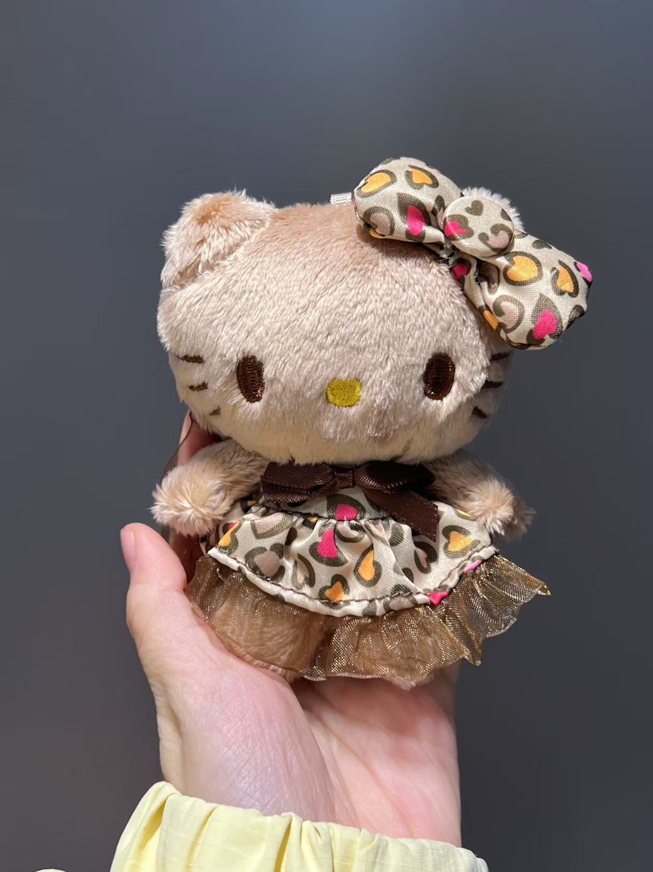 레오파드 프린트 블랙 가죽 펜던트