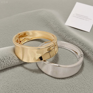 �r�кϽ����Cins�OӋ�КW�����s�����_���֭h�羳؛Դ
