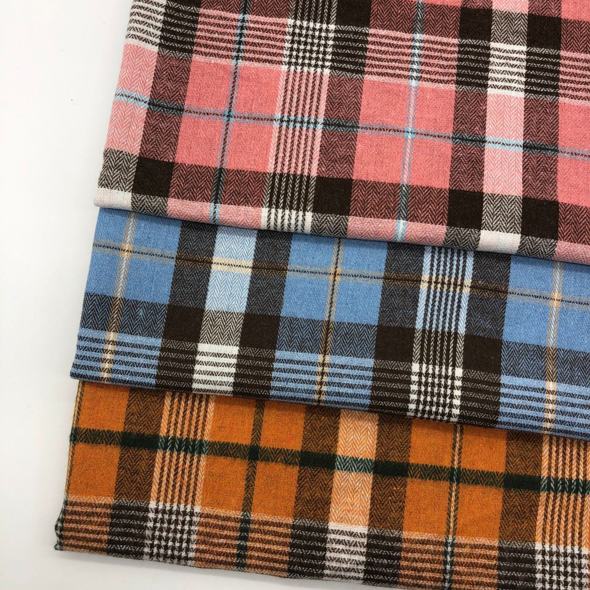 现货批发 21S色织斜纹磨毛格子衬衫布 ins复古风格纹连衣裙格子布