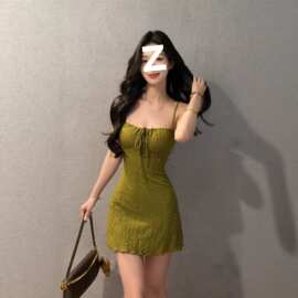 纯欲风性感吊带连衣裙女夏季内搭收腰包臀短裙特别漂亮掐腰小裙子