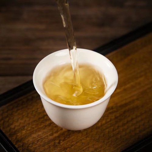 Fuding High Mountain White Tea White Peony King Tea Cake Aged Gongmei Shoumei Aroma 300g Manufacturer Wholesale