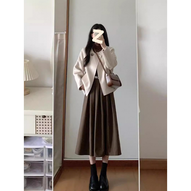 春装女搭配一整套气质斗篷毛呢外套半身裙高级感盐系穿搭两件套装|undefined
