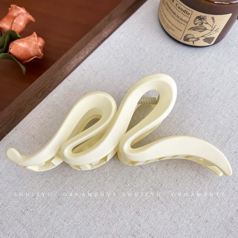 Clip de agarre de verano de gran tamaño, horquilla para el cabello en la parte posterior de la cabeza, gran cantidad de cabello femenino, tocado de clip de tiburón 2024 nueva horquilla