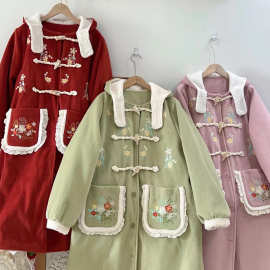 日系小清新韩版复古盘扣连帽刺绣毛呢外套女冬季森系羊毛呢子大衣