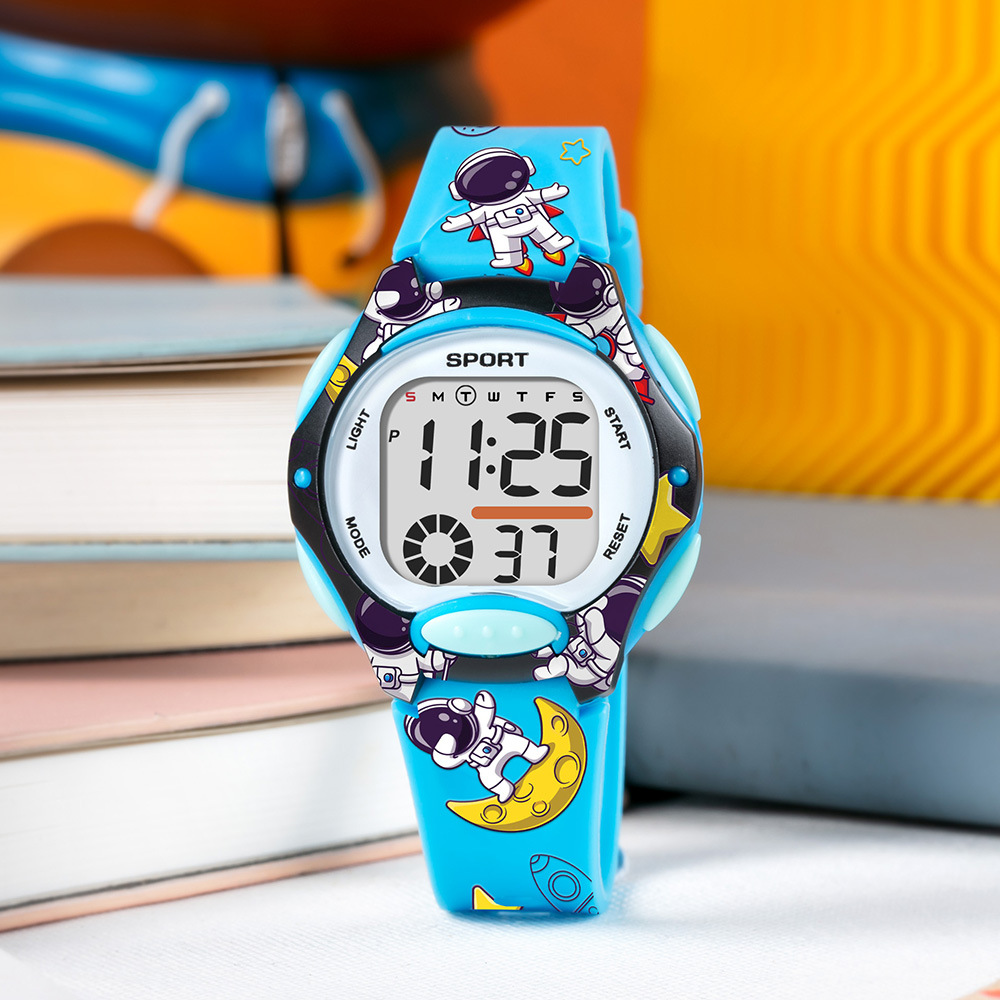 Nuevo reloj digital de alarma deportiva para niños y niñas al aire libre multifuncional nocturna para niños relojes electrónicos al por mayor