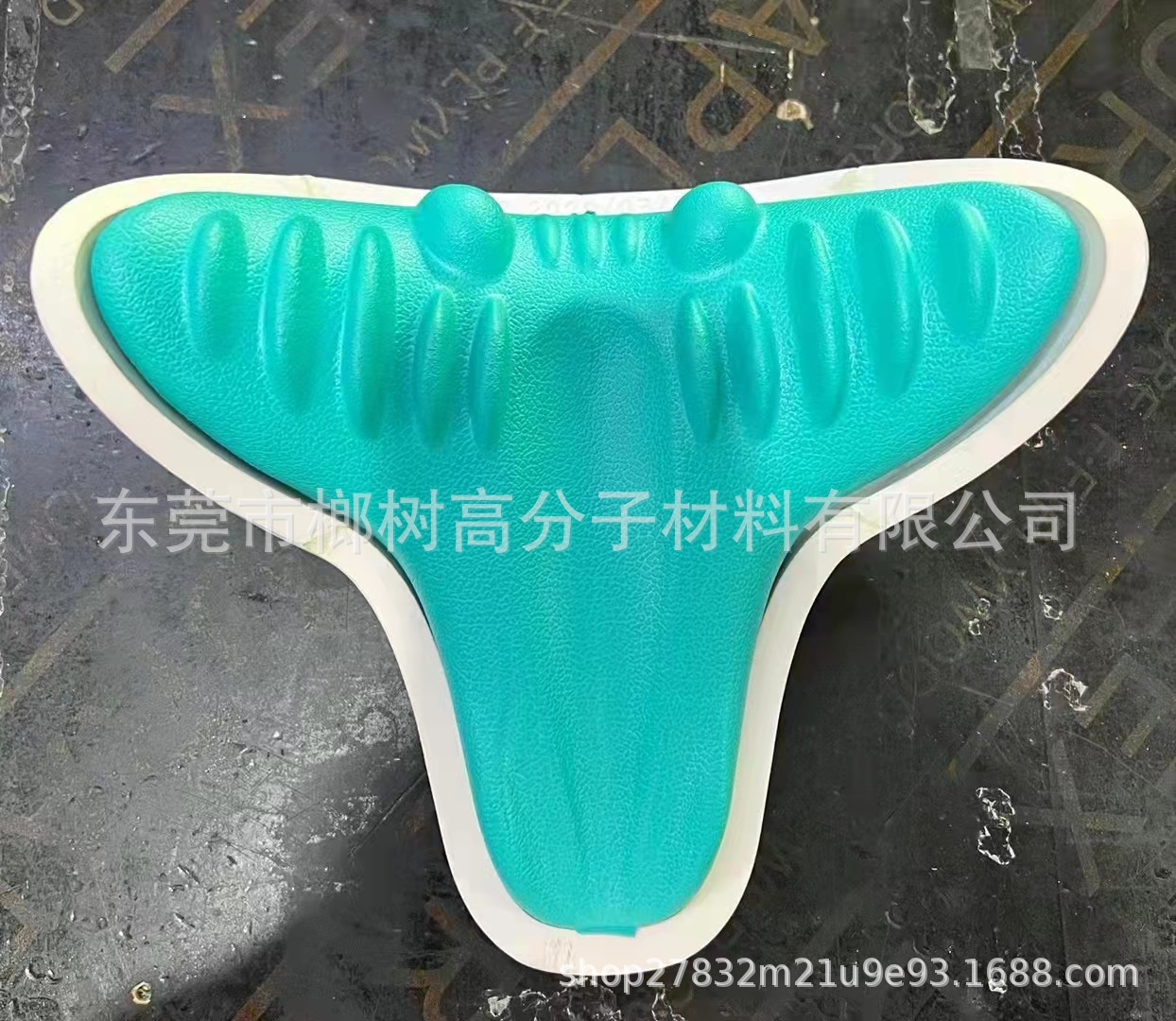 一件代发EVA注塑发泡护颈枕 凸点按摩牵引枕头 腰部头部按摩枕垫