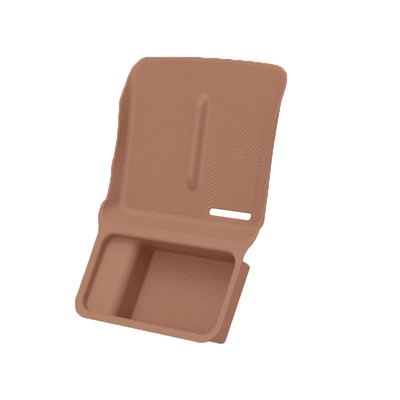 Leapmotor D19, second-row wireless charging | Anti-slip mat