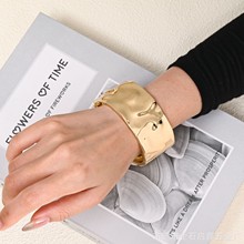 �羳���N�F���Ͻ����C�r�а�͹�y�N�y��ɫ�����_�����C�C��