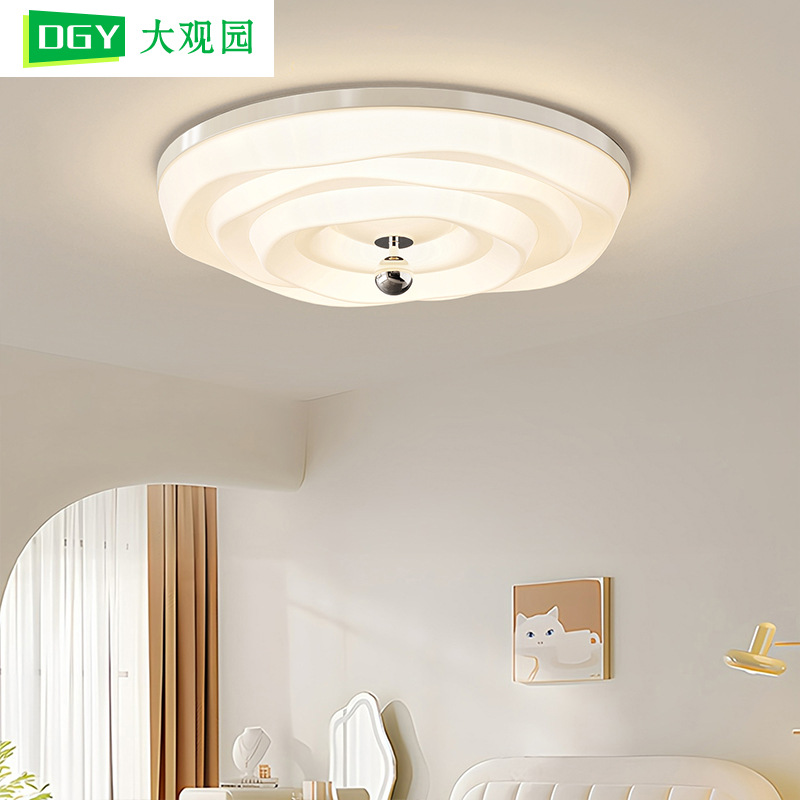 Luz de techo del dormitorio de viento crema 2026 nueva moda moderna simple creativa cálida dormitorio principal lámpara de estudio 412L