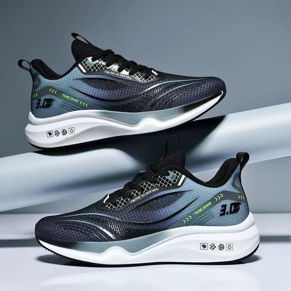 Shock-absorbing ultra light breathable shoes for summer and autumn