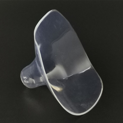 Direct Manufacturer Sales Silicone Nipple Shield Full Half Round Four-Hole Nipple Protection Patch Breastfeeding Nipple Pads Baby and Maternal Supplies