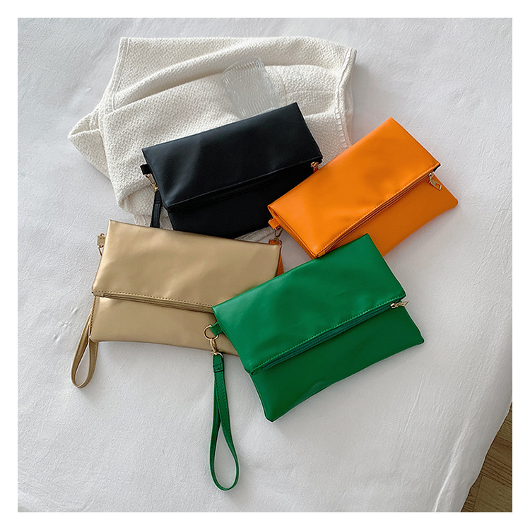 Women's Small All Seasons Pu Leather Solid Color Fashion Square Magnetic Buckle Clutch Bag display picture 22