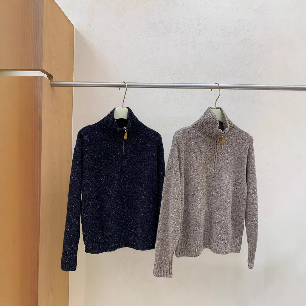 autumn woolen sweater with zipper