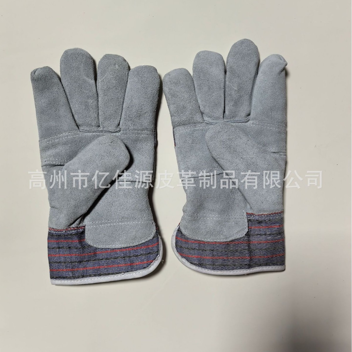 牛二层驳掌款手套