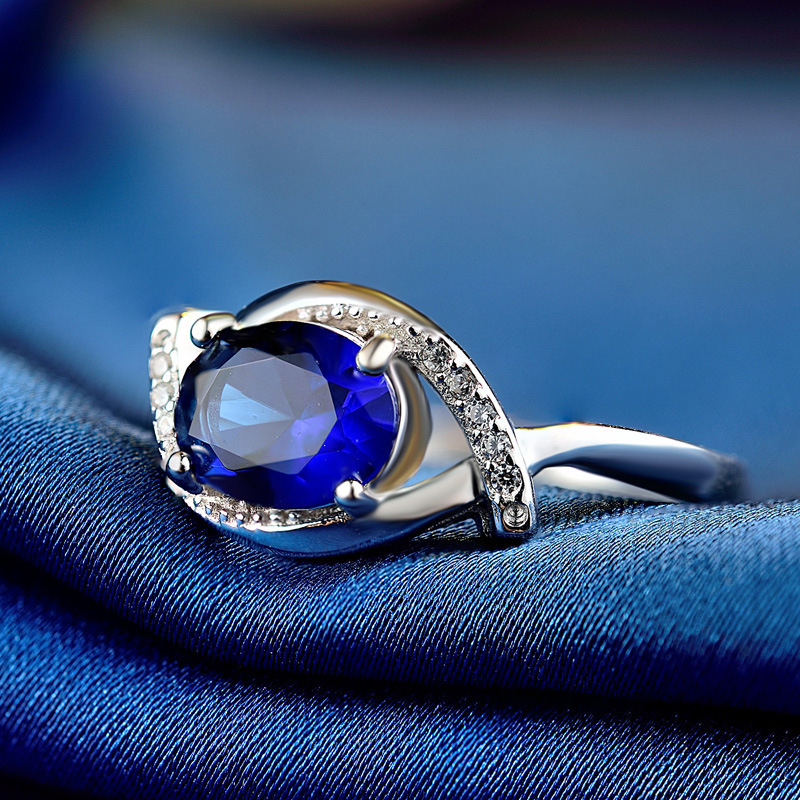 Nuevo anillo de diseño creativo transfronterizo coreano s925 joyería de plata de zircón anillo de diamantes de temperamento para mujeres al por mayor