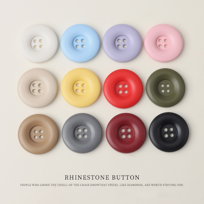 Large Round Edge Resin Color Paint Button Coat Windbreaker Suit Coat Coat Button Shirt Cardigan Four-eye Button