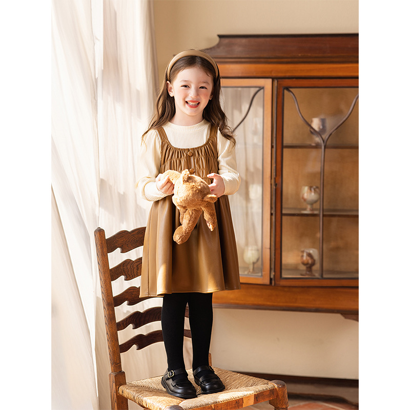 AMYBABY GIRLS 스커트 가을 2024 새로운 MAILLARD 캐주얼 예술적 유행 가죽 스커트 슬립 스커트