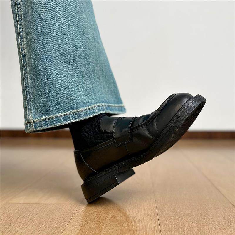 Giày lười nữ da thật Anh, mũi tròn, gót thấp 3–5 cm, đế bằng — màu đen chi tiết 8