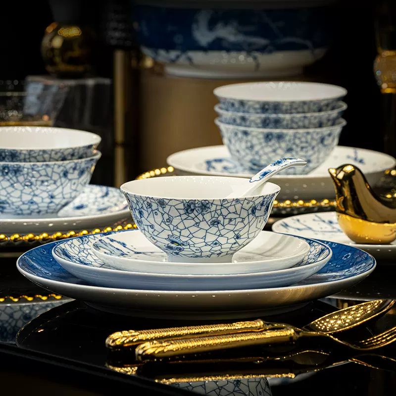 景德镇陶瓷碗盘餐具新中式碗碟盘日常家用青花瓷饭碗面碗汤碗批发