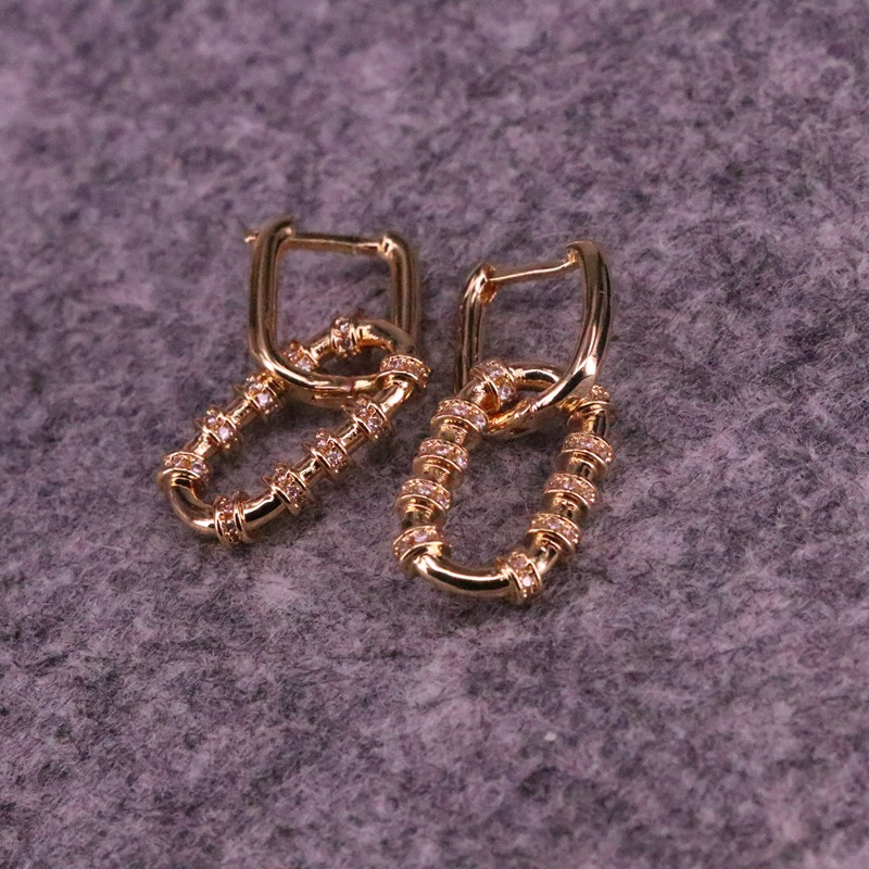 Exaggerated Copper Micro-inlaid Zircon Oval Earrings Personality Earrings Wholesale display picture 3